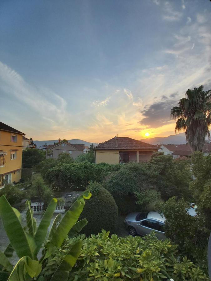 Apartments Maki Tivat Exterior photo